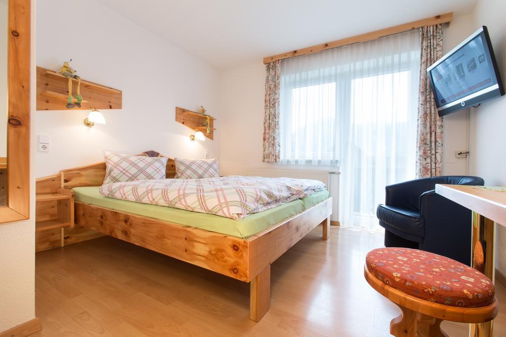 Haus Moser Wörschach Δωμάτιο φωτογραφία